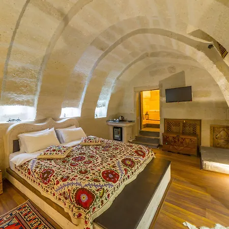 In Stone House Мини-отель 3*