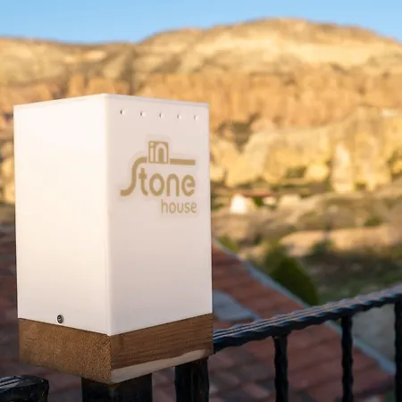 Fogadó In Stone House