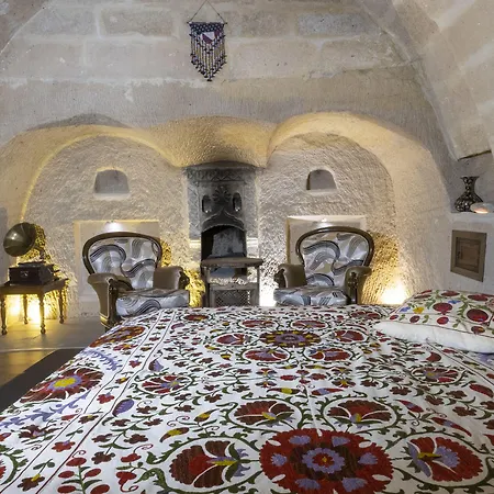 Inn In Stone House 3*