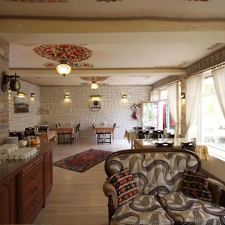 אורחן In Stone House גורמה