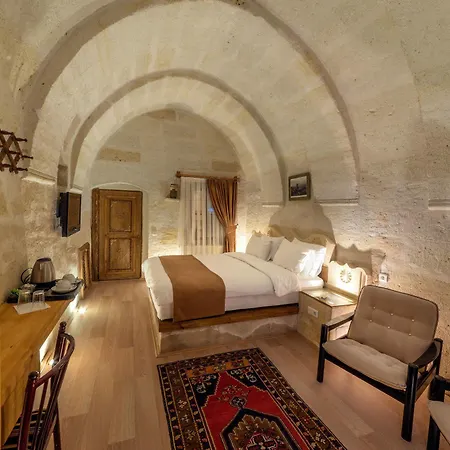 In Stone House אורחן 3*