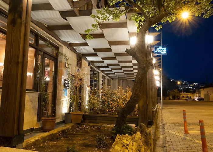 Inn In Stone House 3*